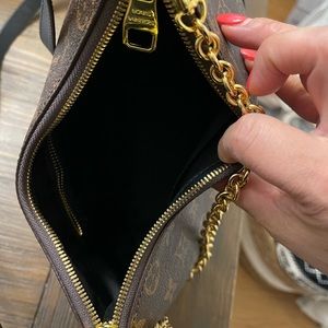 Shoulder cross body bag